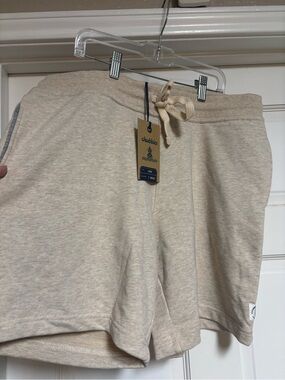 chubbies Men's Cream Drawcord Lounge Shorts